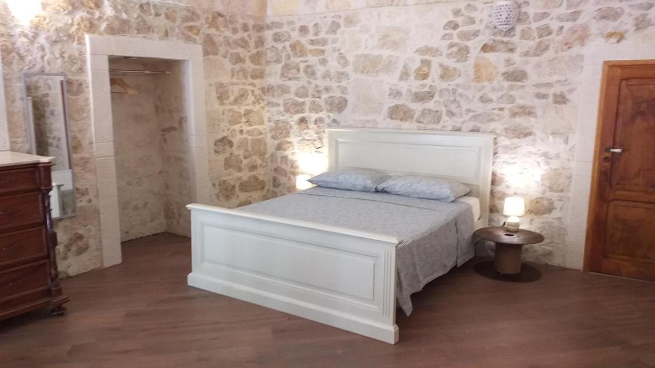 Altana Di Tufo Bed and Breakfast Molfetta Buitenkant foto